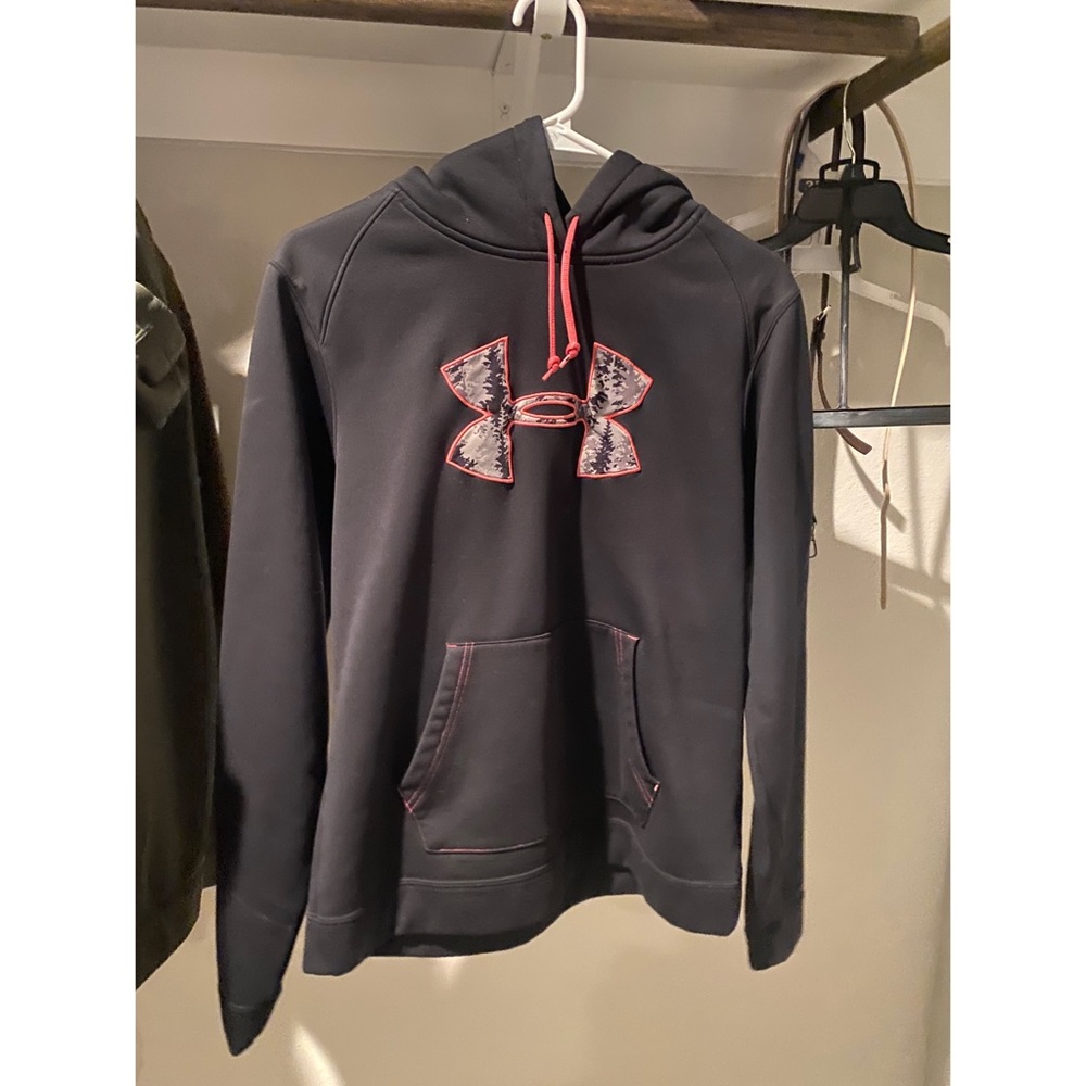 Under Armour Hoodie